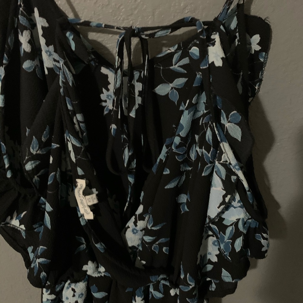 Romper - Picture 3 of 3